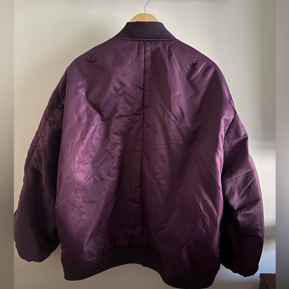 THE FRANKIE SHOP
Astra Bomber Jacket (Purple, M/L, Oversized) - Picture 9 of 9